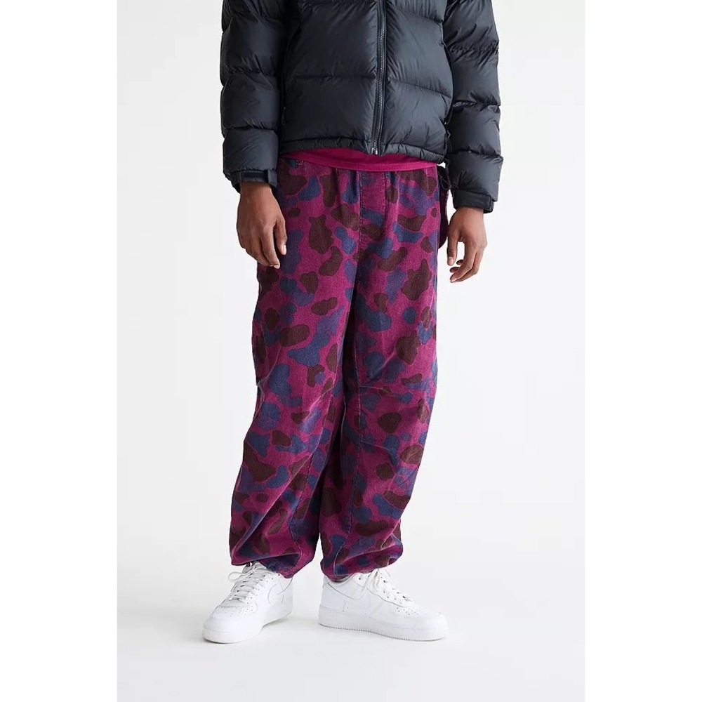 BDG Urban Outfitters Purple Camo‎ Corduroy Baggy Tech Pants - Size Medium
